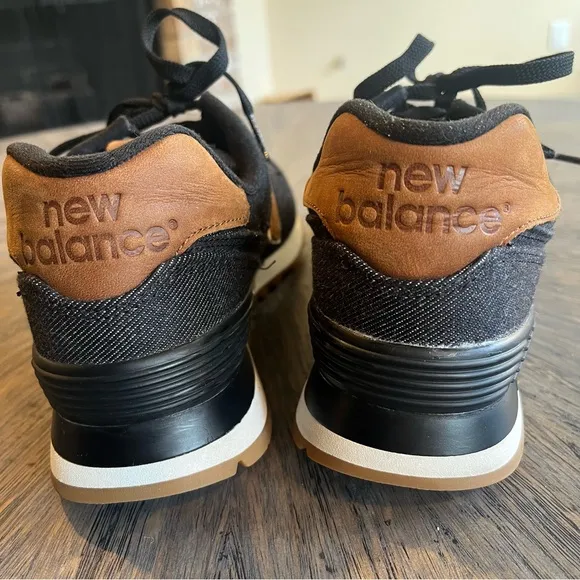 New Balance 574 Black Denim and Tan Leather Sneakers. Size Woman’s 7.5.