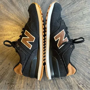 New Balance 574 Black Denim and Tan Leather Sneakers. Size Woman’s 7.5.