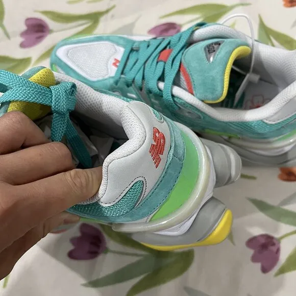 New Balance colorful patchwork sneakers