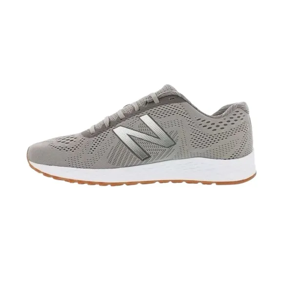New Balance Mens Sz 9 Course Low-Top Grey Running Fresh Foam Athletic Gym Shoe