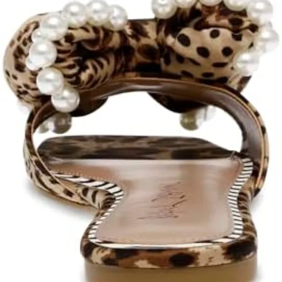 NEW BETSEY JOHNSON Liah Leopard Bow Sandals Leopard for women 254 392