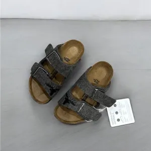 NEW • Birkenstock • Kids ArizonaSandals Two Strap Wool Gray MooseEmbroidered 8