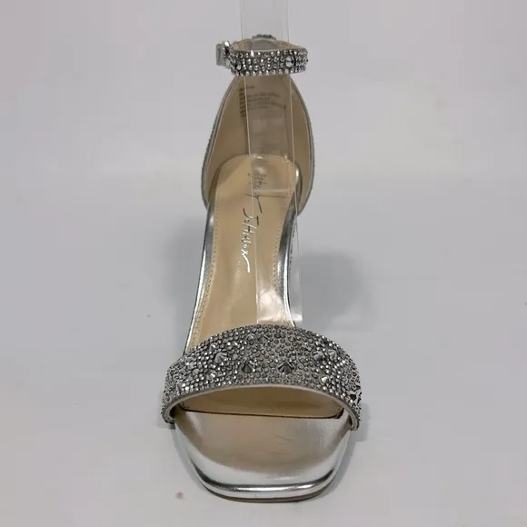 NEW Blue by Betsey Johnson Women’s Rina Satin Embellished Evening Sandals Size 6