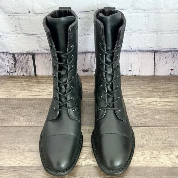 New Born neon black leather combat boots pull on size 9M