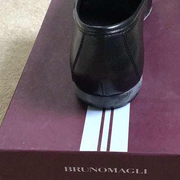 New Bruno Magli Black Leather Penny Loafers new