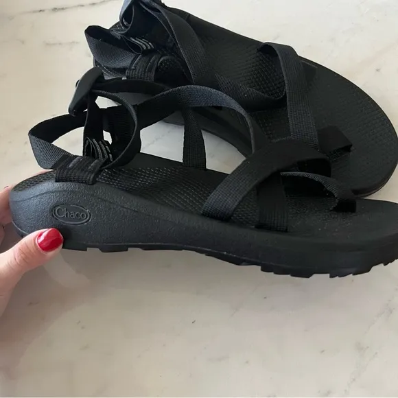NEW Chaco Men’s Z/Cloud Sandal in Black Size 10