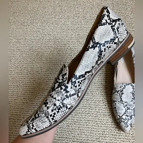 NEW Dr. Scholl’s Snake Loafers
