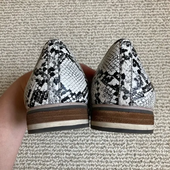 NEW Dr. Scholl’s Snake Loafers