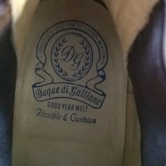 NEW Duque di Galliano Handcrafted Chelsea Ankle Boots Pull On Premium Leather