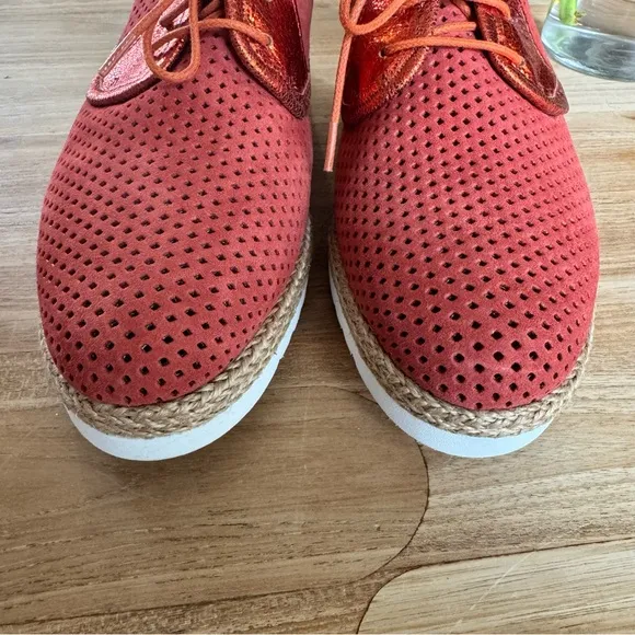 NEW ESSKA Hilda Rust 39 - fits size 8 derbies oxfords brogues flats orange red