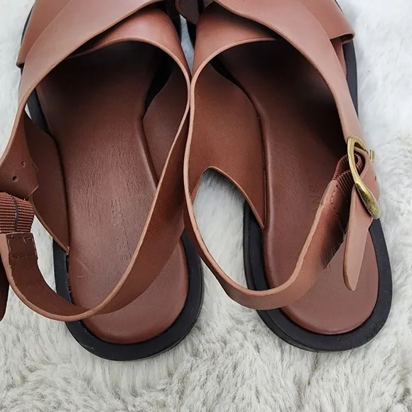 NEW Everlane Brown Leather Cross-Strap Sandals