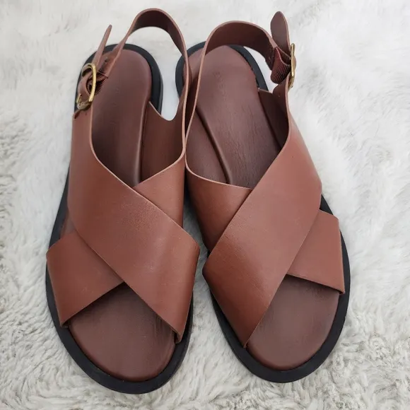 NEW Everlane Brown Leather Cross-Strap Sandals