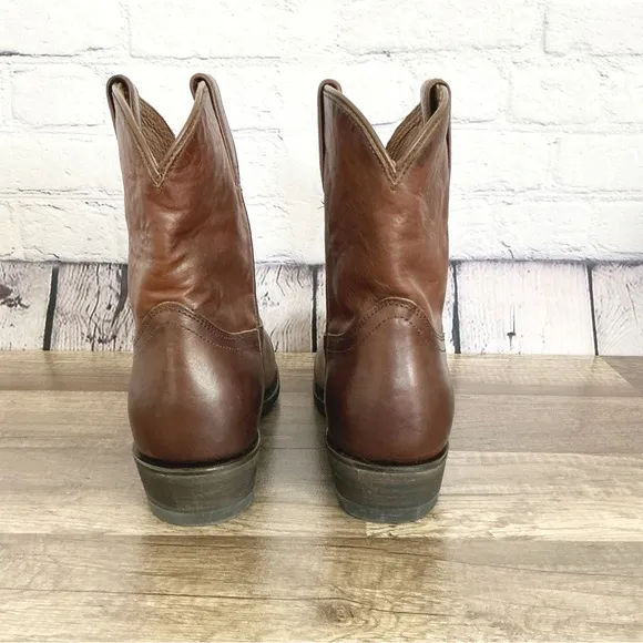 New Frye Billy ankle boots leather pull on size 10