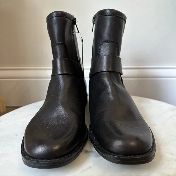 New! House of Harlow 1960 Portia Black Leather boots women’s size 6.5