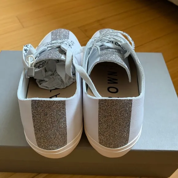 New in box Leather Crown glitter sneakers