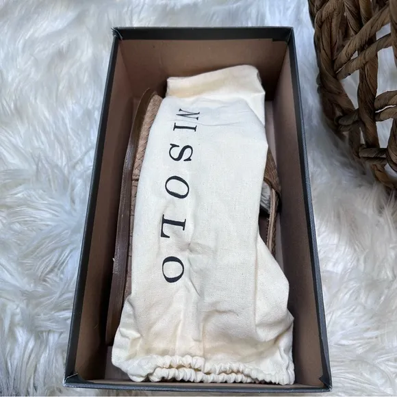 New in box Nisolo x anthropologie Mara Woven Slip-On Almond
