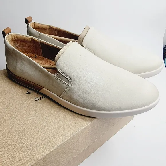 NEW Kork-Ease Peyton Napa Suede Leather Flats Slip on shoe Size 11 Cream