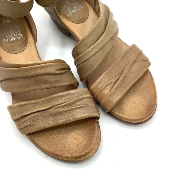 NEW Miz Mooz Leather Heeled Sandals - Cassie