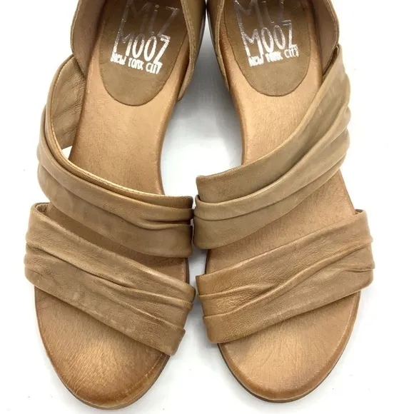 NEW Miz Mooz Leather Heeled Sandals - Cassie