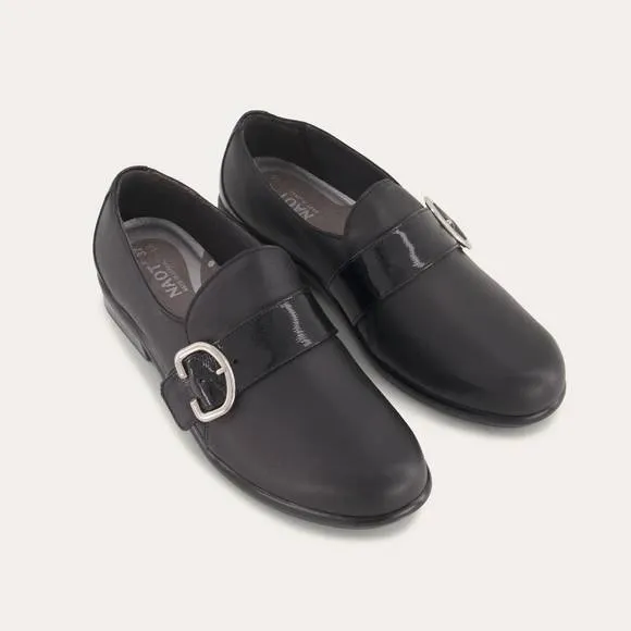 NEW NAOT women's viscol buckle loafers - medium in jet black leather / crinkle b