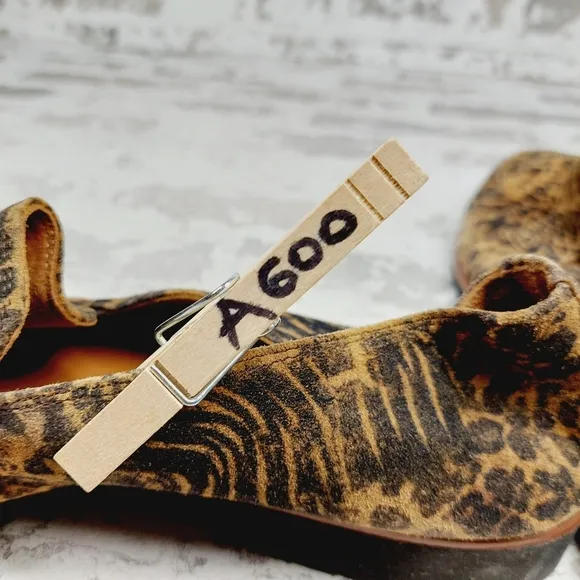 NEW Paul Green Brown Leopard Animal Print Pointed Toe Slip On Loafers A600