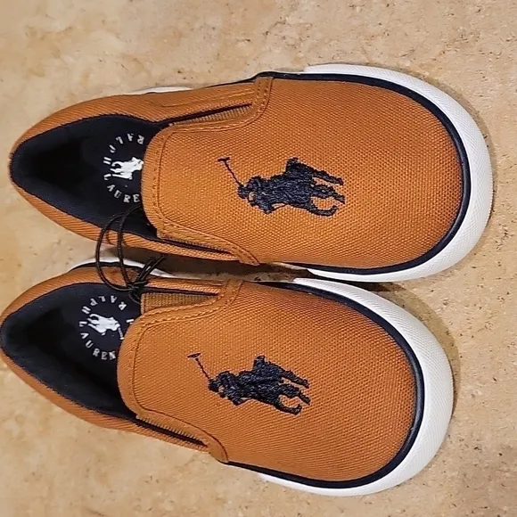 𝅺NEW! POLO BY RALPH LAUREN Harbour II Slip On Sneakers Boy's 9.