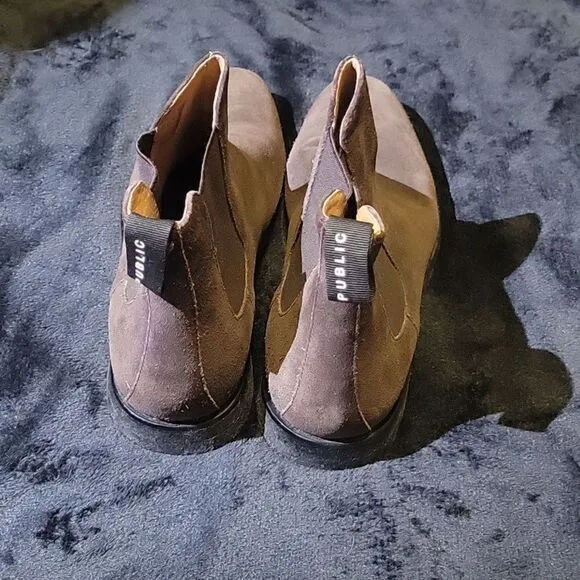 New Republic Suade Booties, Size 11 Chocolate Brown.