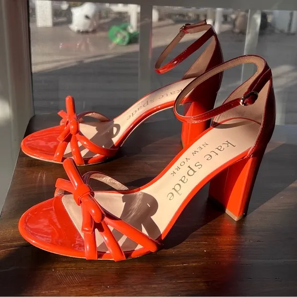 NEW Size 7.5 Kate Spade Flamenco Bow Patent Leather Ankle Strap Block Sandals