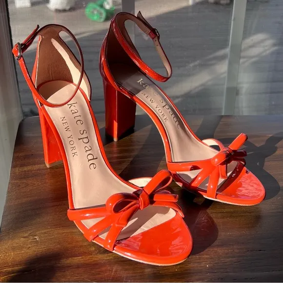 NEW Size 7.5 Kate Spade Flamenco Bow Patent Leather Ankle Strap Block Sandals