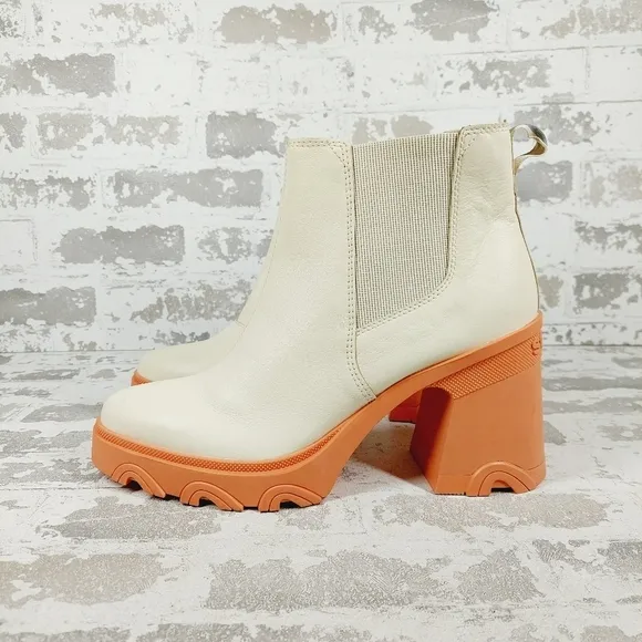 NEW Sorel Brex Cream Beige Leather Pull On Block Heel Chelsea Boots V203