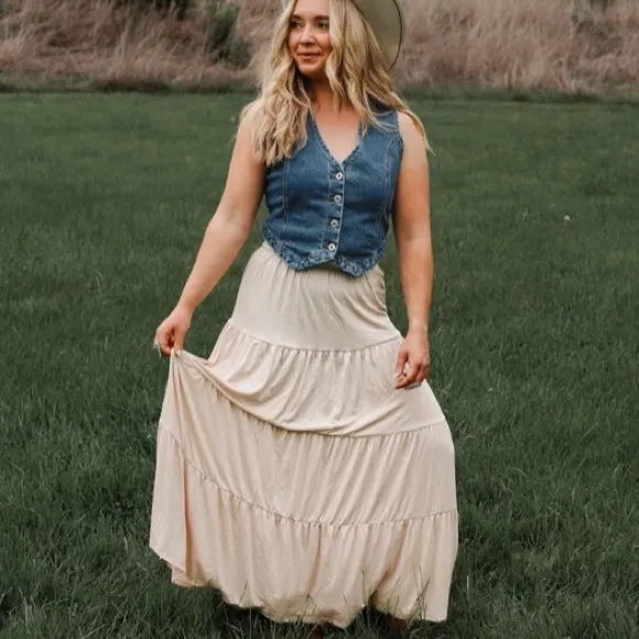 New Tiered Pleated Maxi Skirt