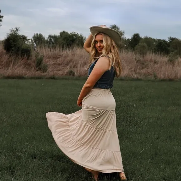 New Tiered Pleated Maxi Skirt