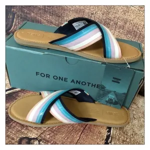NEW Toms Canvas Translucent Stripe Women's Viv Sandals Size 9