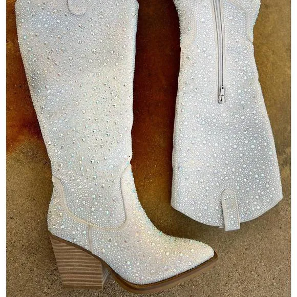 NEW VERY G women's tall cadillac boots in silver