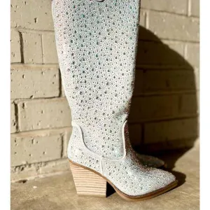 NEW VERY G women's tall cadillac boots in silver