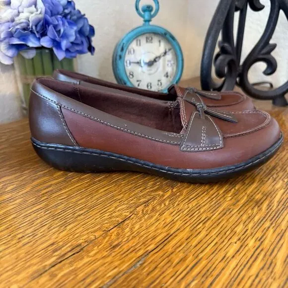 NEW Clarks Ashland Bubble Two Tone Brown Slip On Loafer Sz 7.5 Academia, Preppy