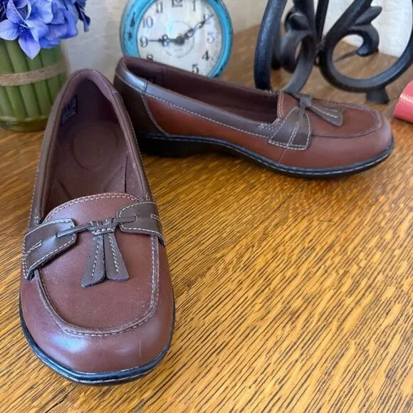 NEW Clarks Ashland Bubble Two Tone Brown Slip On Loafer Sz 7.5 Academia, Preppy