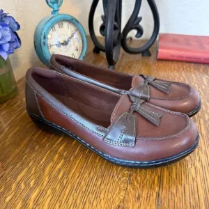 NEW Clarks Ashland Bubble Two Tone Brown Slip On Loafer Sz 7.5 Academia, Preppy