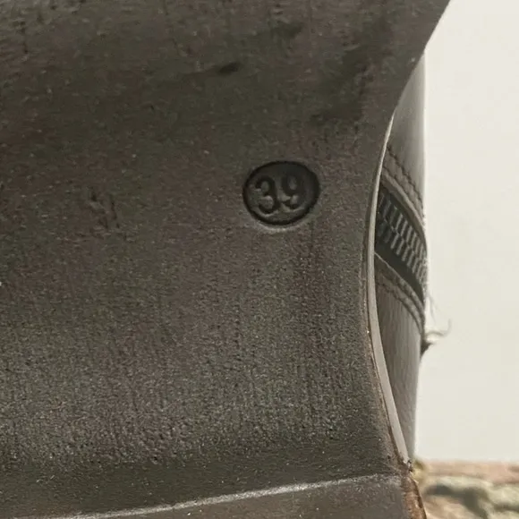 NIB AS98 Fango Everett Boots Size 39