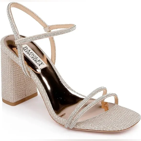 NIB Badgley Mischka Women’s Firey Heeled Sandals in Gold in size 7