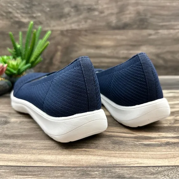 NIB Clarks Cloudsteppers 8W WIDE Adella Moon Knit Slip On Shoes Loafers Flats