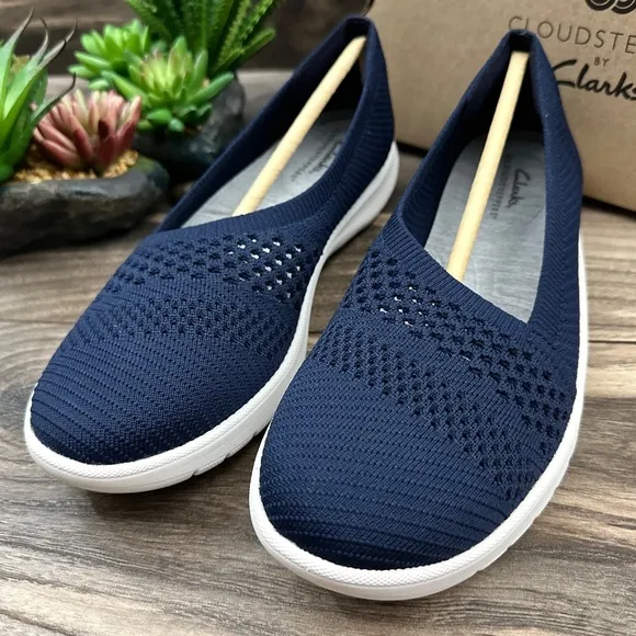 NIB Clarks Cloudsteppers 8W WIDE Adella Moon Knit Slip On Shoes Loafers Flats
