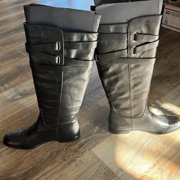 NIB Coach Cayden Smooth Nappa pull on black leather boots!