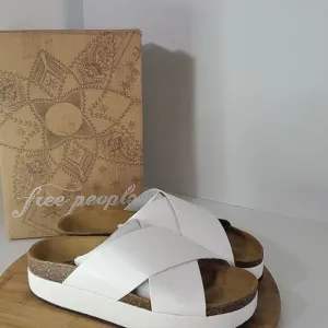 NIB Free People Sidelines Flatform Sandals Made in Spain Women's Size  EU 39