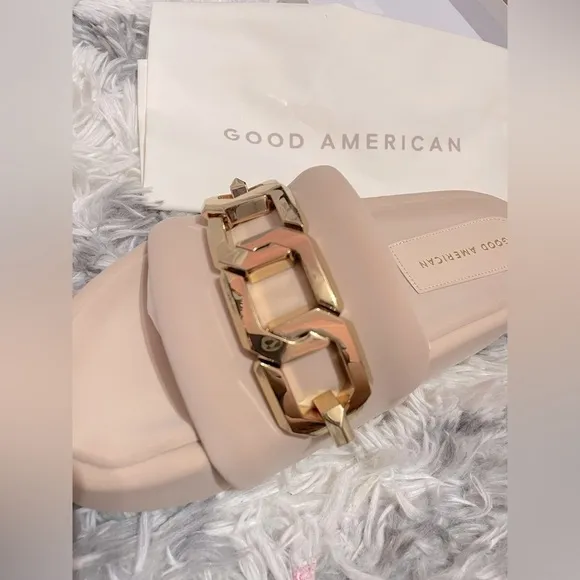 NIB Good American Gold Chain Platform Slide Sandals Nude blush size 6.5