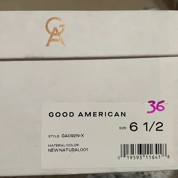 NIB Good American Gold Chain Platform Slide Sandals Nude blush size 6.5