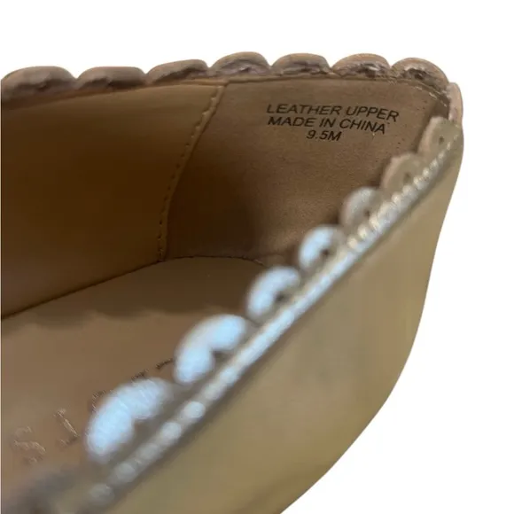 NIB~ PENELOPE SCALLOPED BALLETFLATS - METALLIC NAPA LEATHER 9.5M