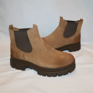 NIB UGG MEN'S WATERPROOF SUEDE CHELSEA PULL ON WINTER‎ WORK BOOTS CHESTNUT