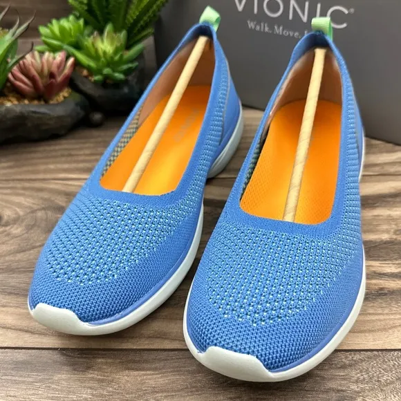 NIB Vionic Kallie Slip On Sneaker Flats Azure Knit Blue 8M
