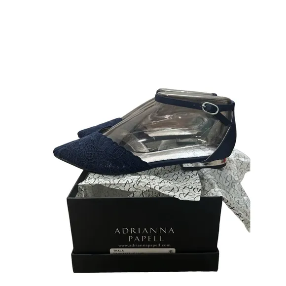 NIB Women's Adrianna Papell Navy Lace Flats Size 7M